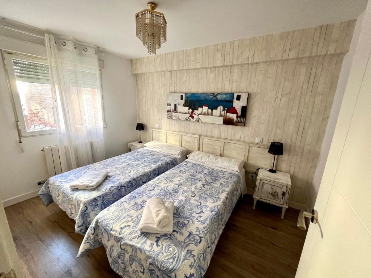 Atuaire Home Vivienda En Perfecta Ubicacion Al Lado De La Catedral De Burgo מראה חיצוני תמונה