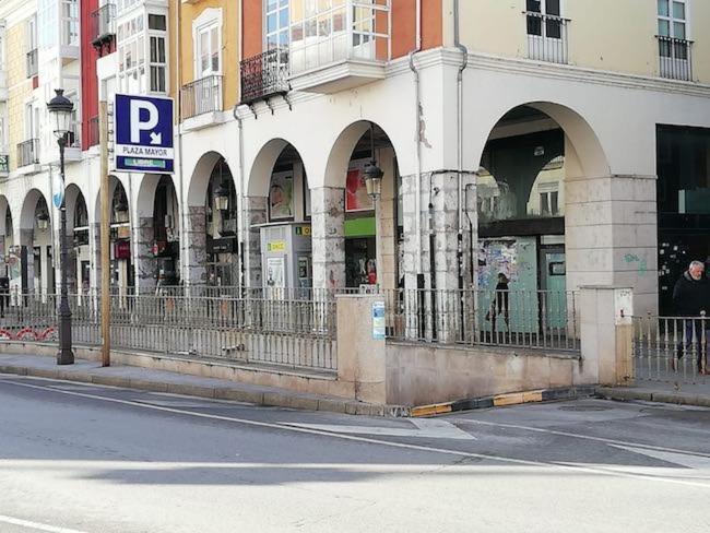 דירות Vivienda En Perfecta Ubicacion Al Lado De La Catedral De Burgos Atuaire מראה חיצוני תמונה